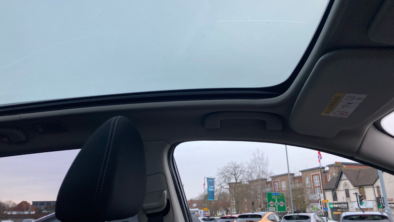 Nissan Qashqai 1.3 DiG-T N-Connecta 5dr Petrol Hatchback